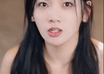 T1305005 ประธานจอมเผด็จการโกรธจัดเมื่อพบว่าภรรยาคนสวยของเขาถูกคนใจร้ายรังแก Part 2