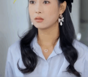 T1107024 หญ งสาวตกใจเม อเห นส งน Part 2