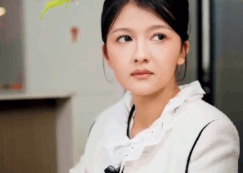 T1107025 หญ งสาวนอนเต ยงเด ยวก บสาม โง เขลาแต เม อต นข นมากล บร กเพล ยไปท งต Part 2