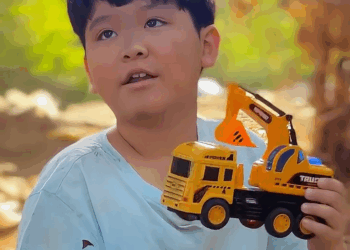 [ครบชุด] WIN68252 ไม่มีใครรู้ว่าเด็กคนนี้ คือลูกประธานบริษัท